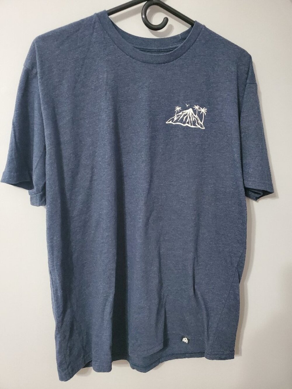 INTO THE AM Men’s Premium Soft Cotton Blend Crew Neck Tee Blue Size X-Large